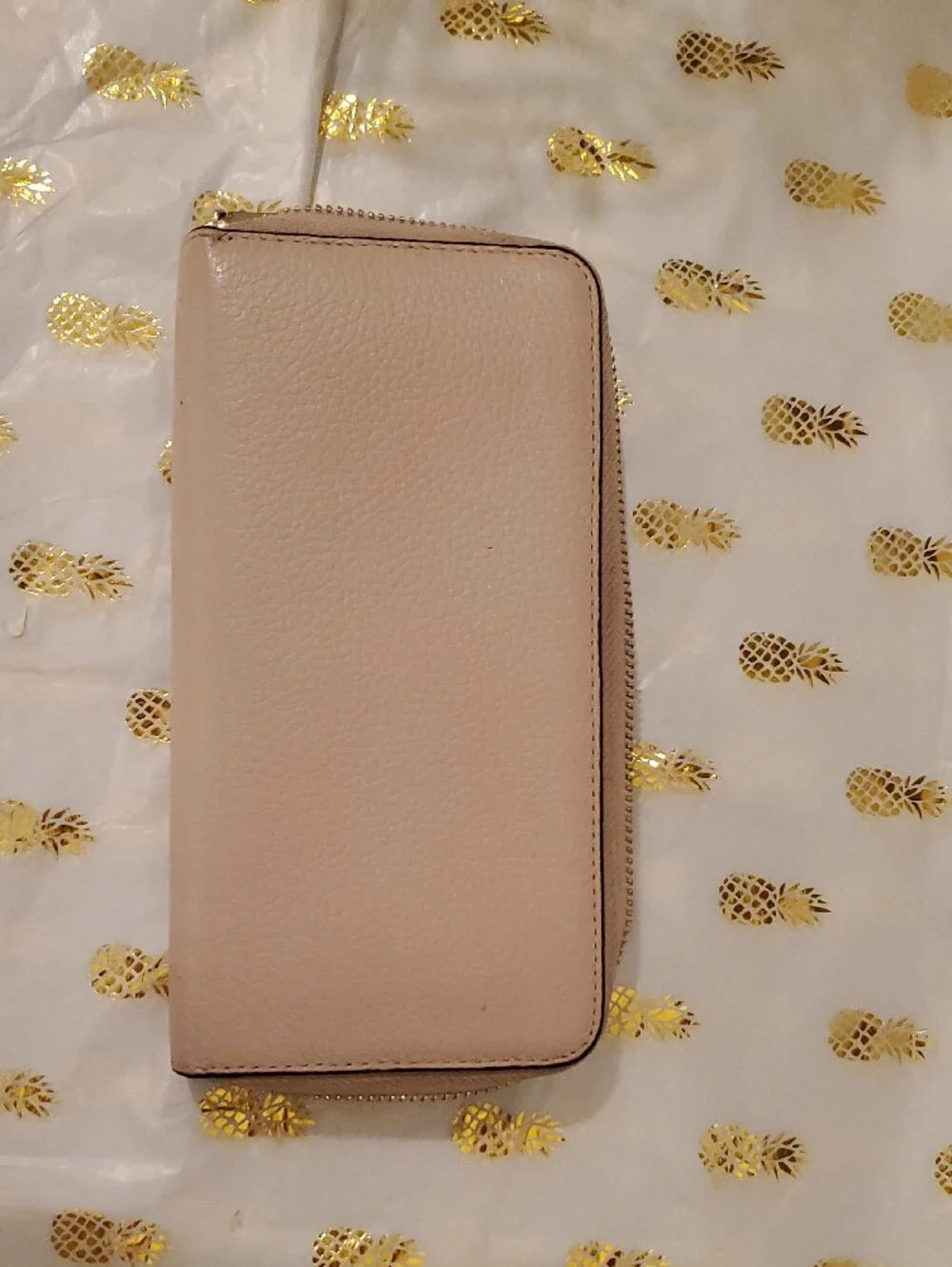 kate spade Blush & Cream Pebble Leather Zip Wallet